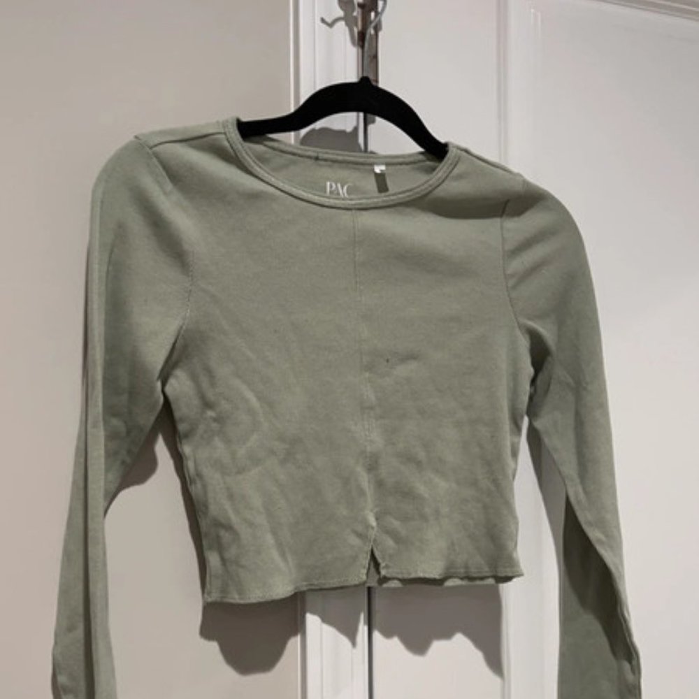 Long sleeve top